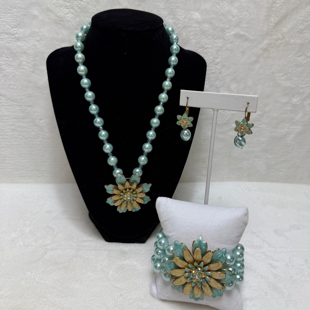 VTG Light Blue Aqua Faux Pearl Beaded Sunflower‎ Pendant Bracelet Earrings